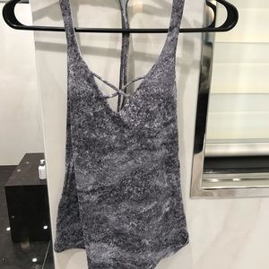Luluemon size 4 power tank with built in bra